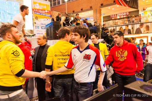 Киберспорт - Финал TECHLABS CUP RU 2012: Cybersport